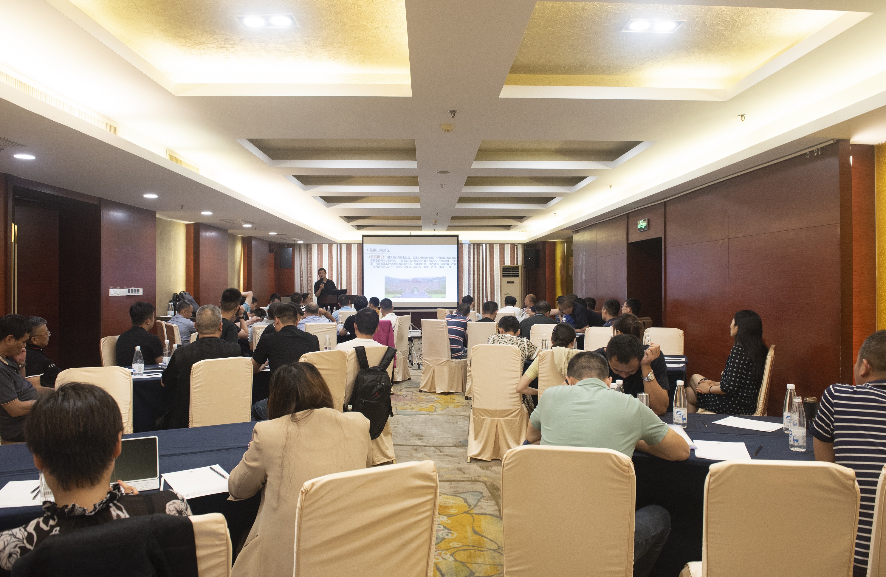 1691631682954838.jpg 1691631682954838.jpg